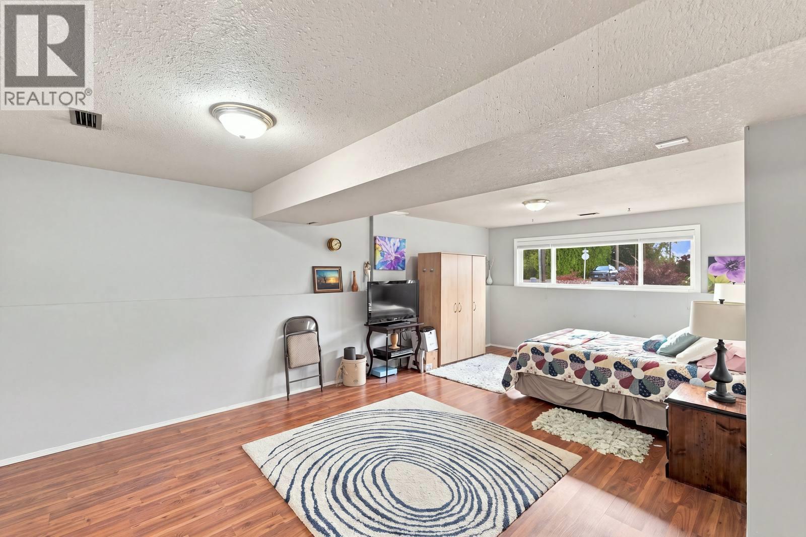 8710 JUBILEE Drive, Osoyoos