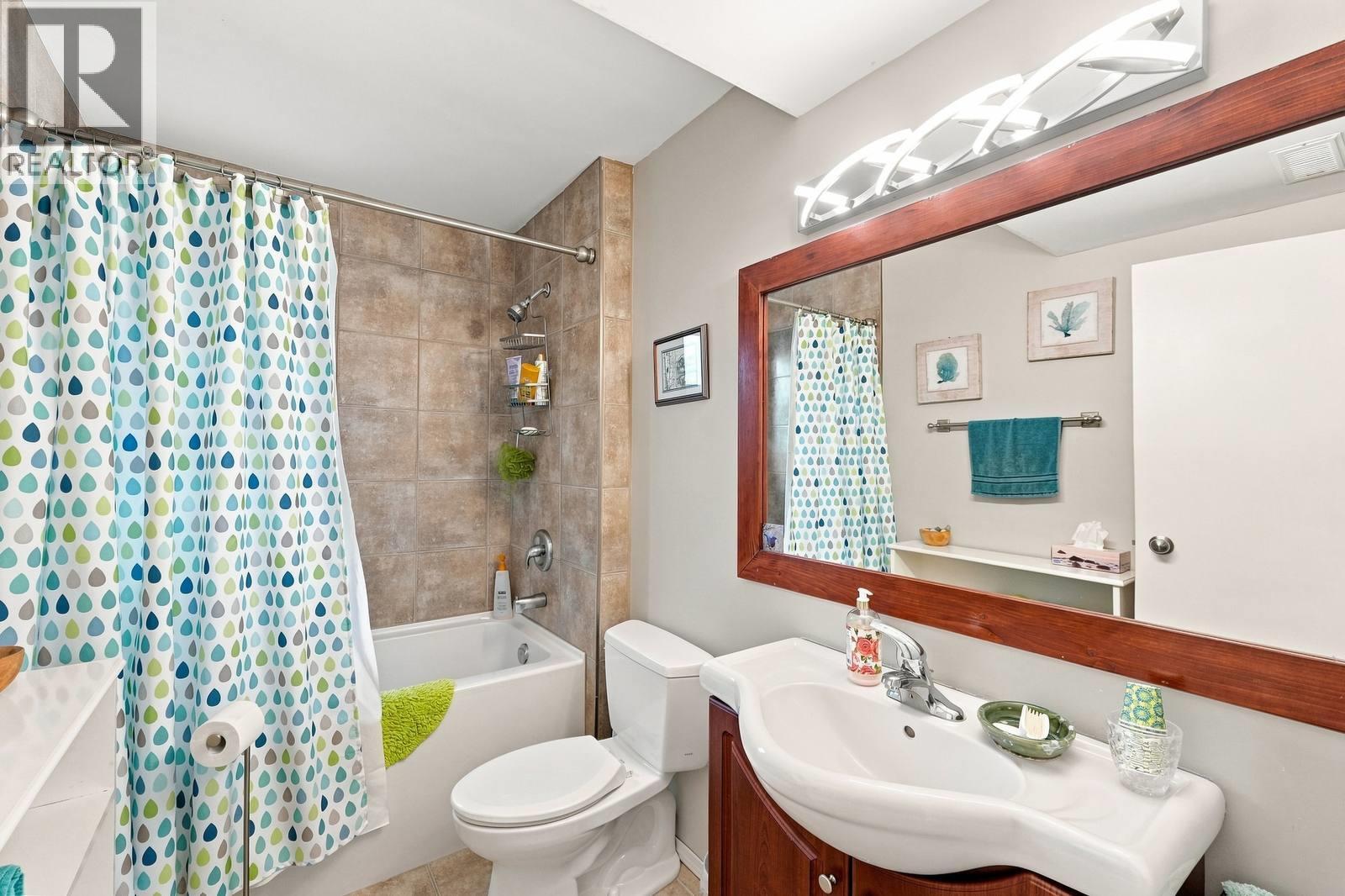 8710 JUBILEE Drive, Osoyoos