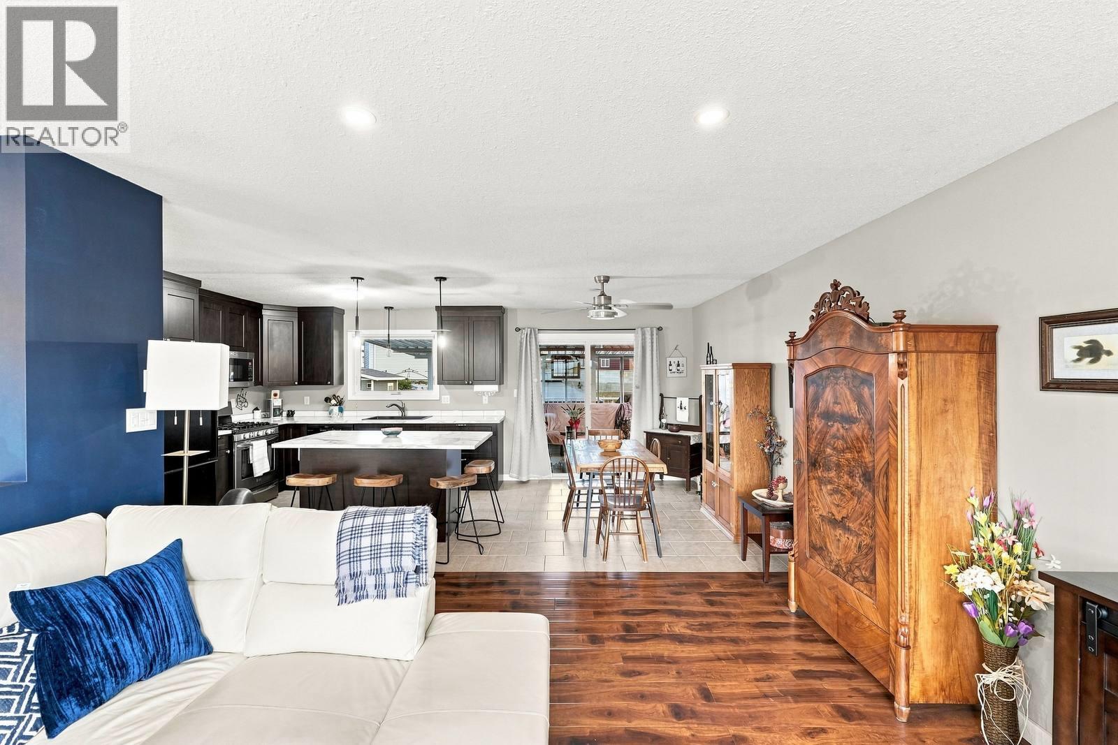 8710 JUBILEE Drive, Osoyoos