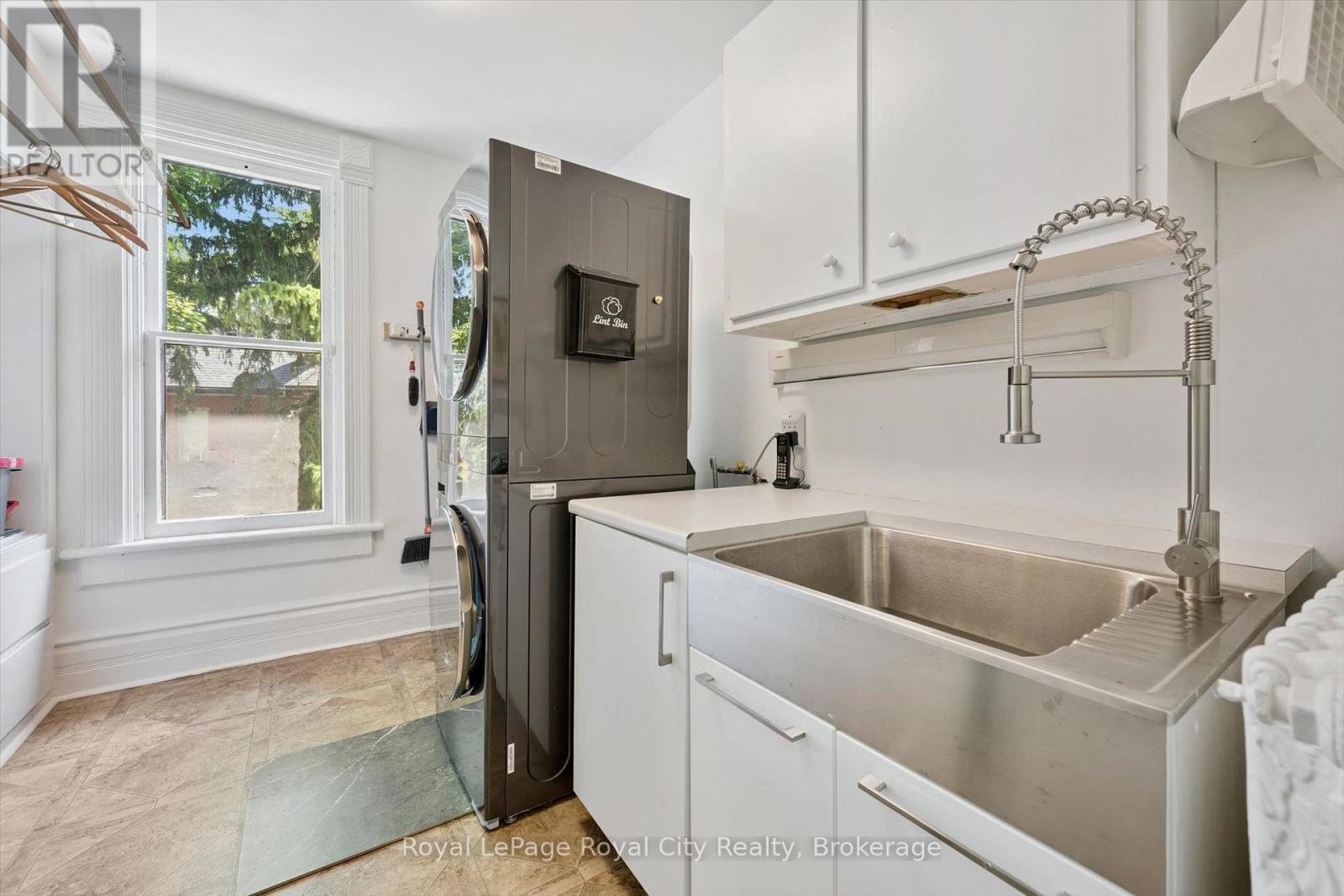 80 LONDON ROAD W - Image 33