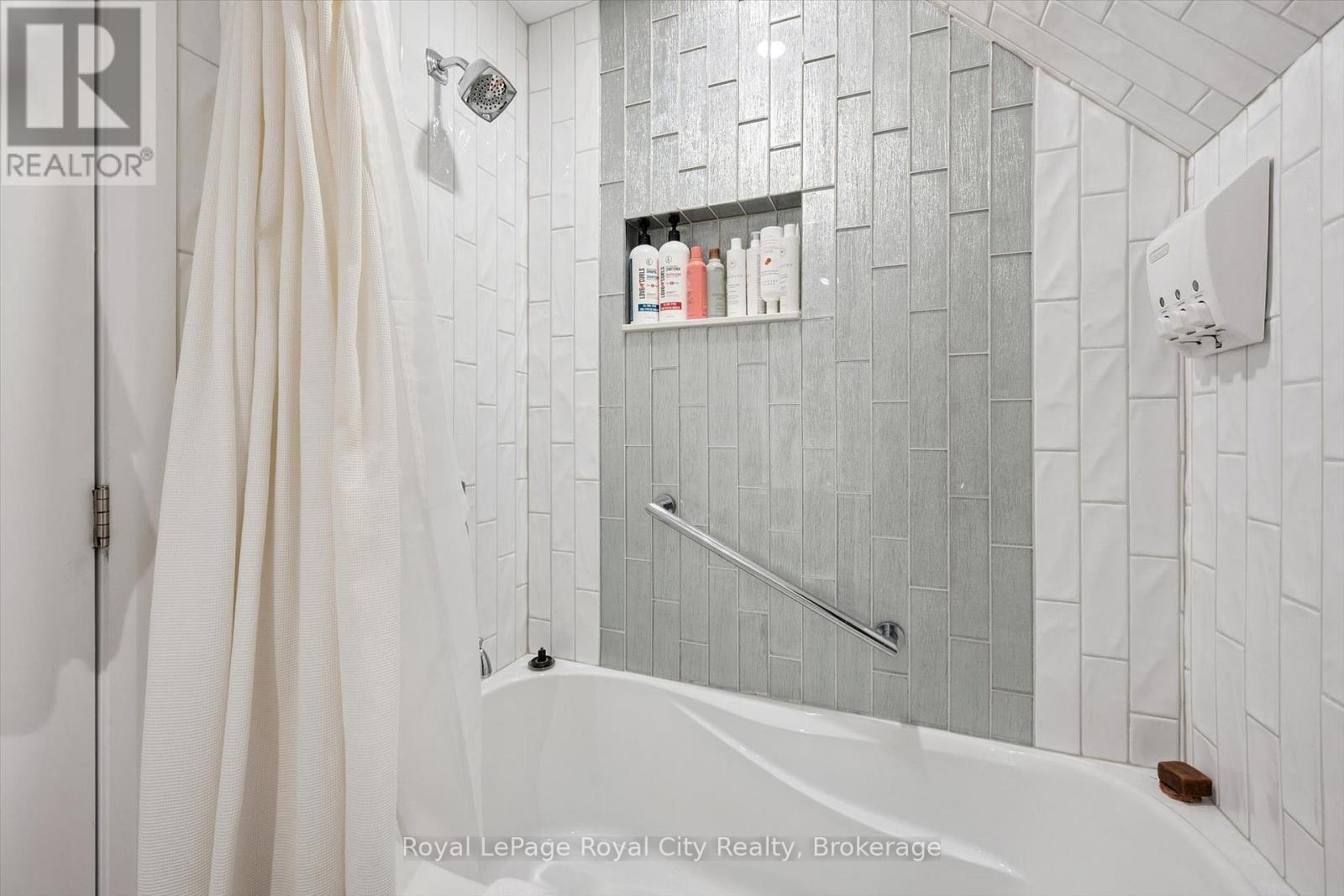 80 LONDON ROAD W - Image 41