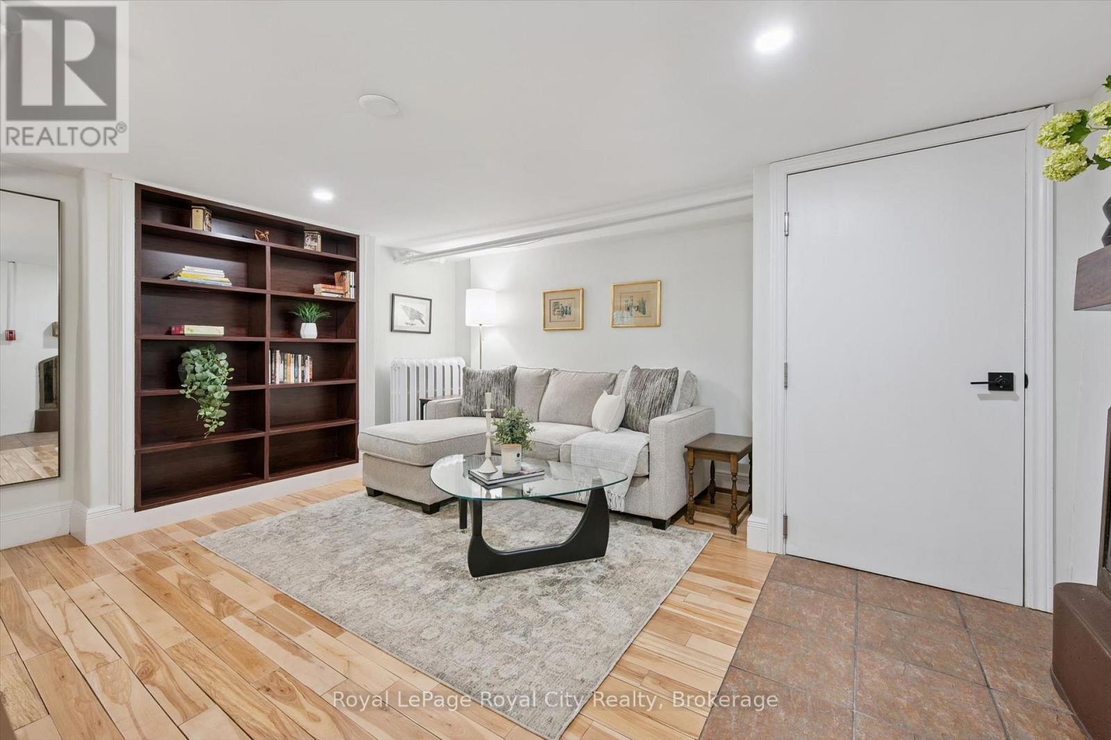 80 LONDON ROAD W - Image 43
