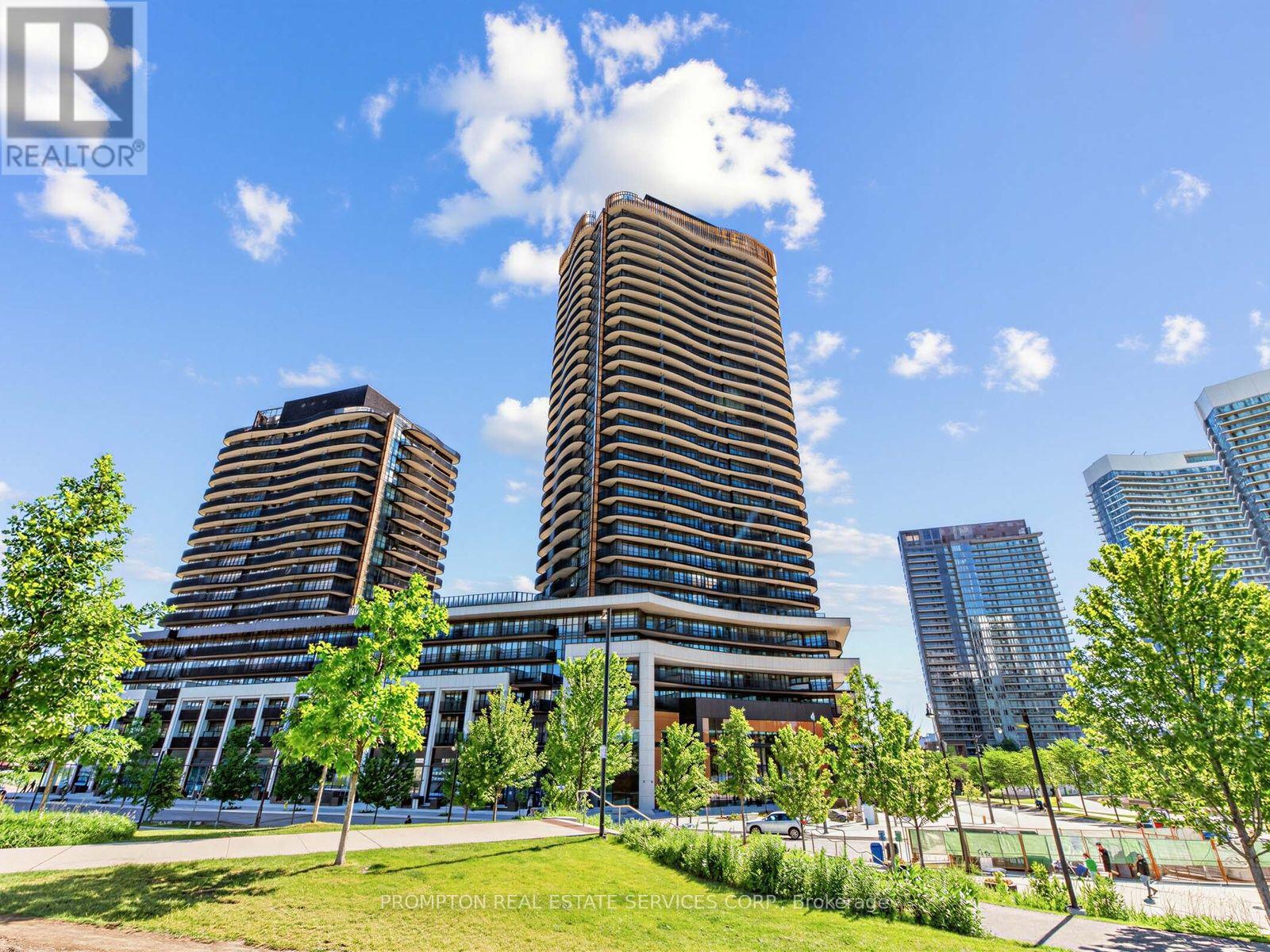 Photo of 18 Esther Shiner Boulevard