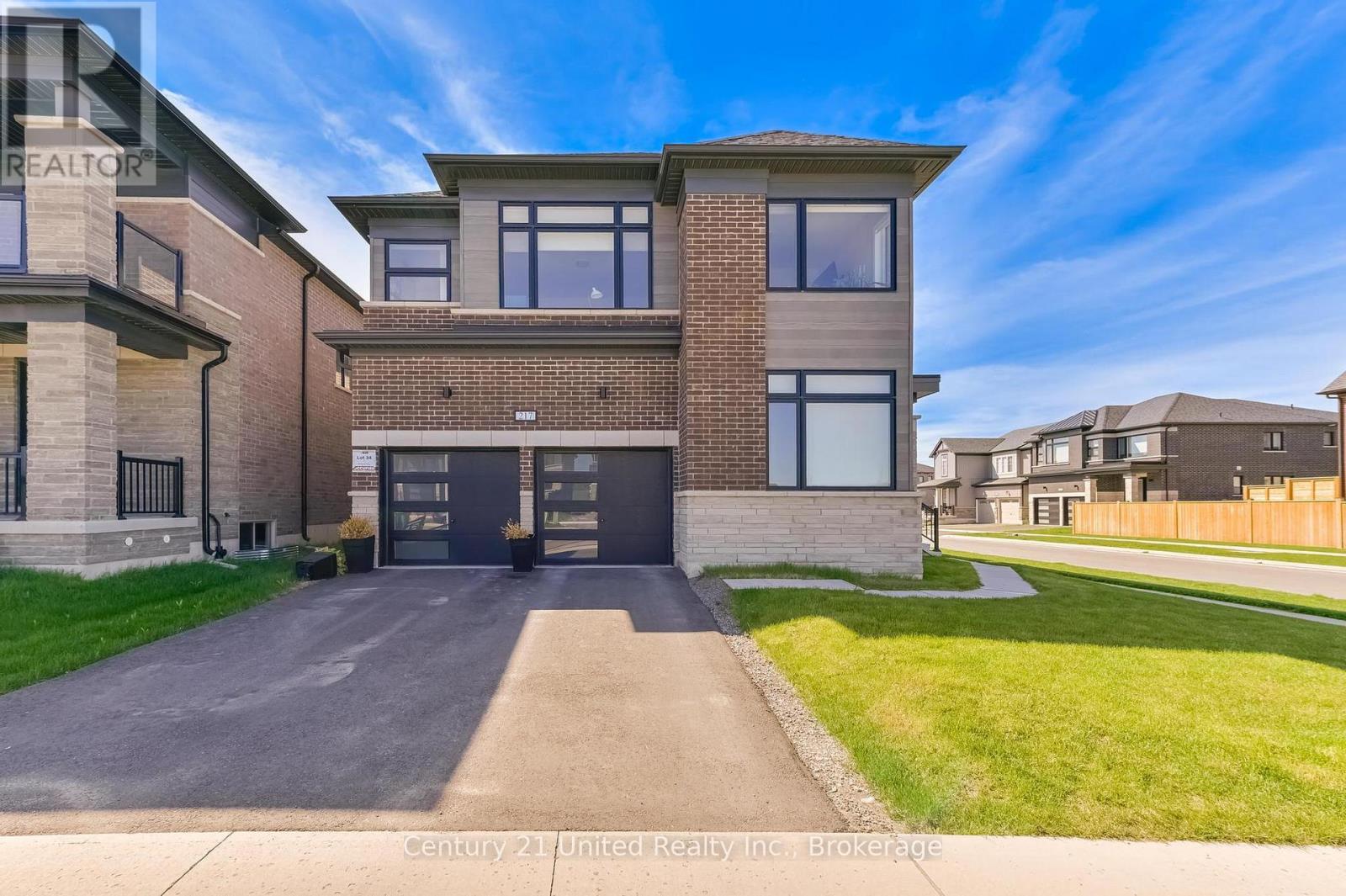 217 FLAVELLE WAY - 1