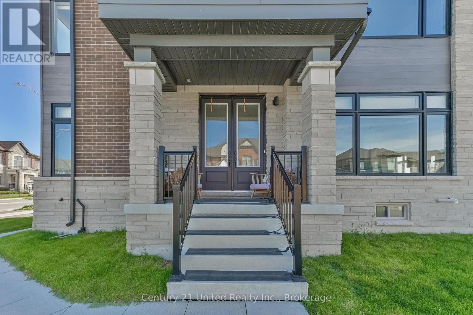 217 FLAVELLE WAY - 2