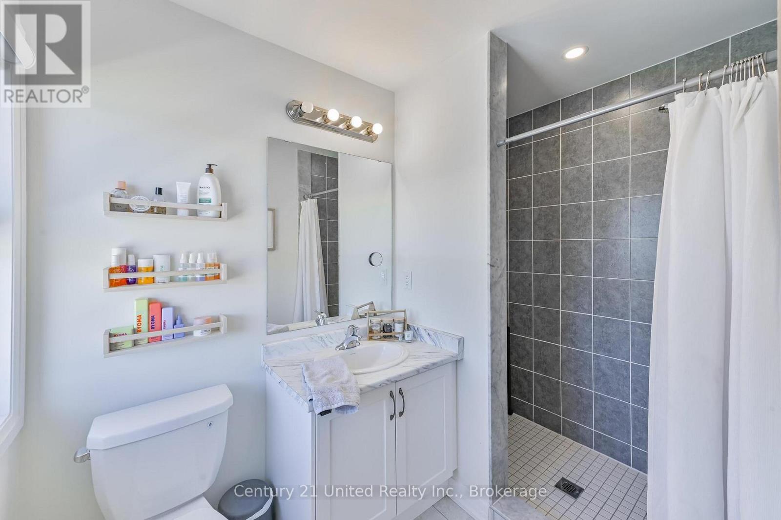 217 FLAVELLE WAY - 28