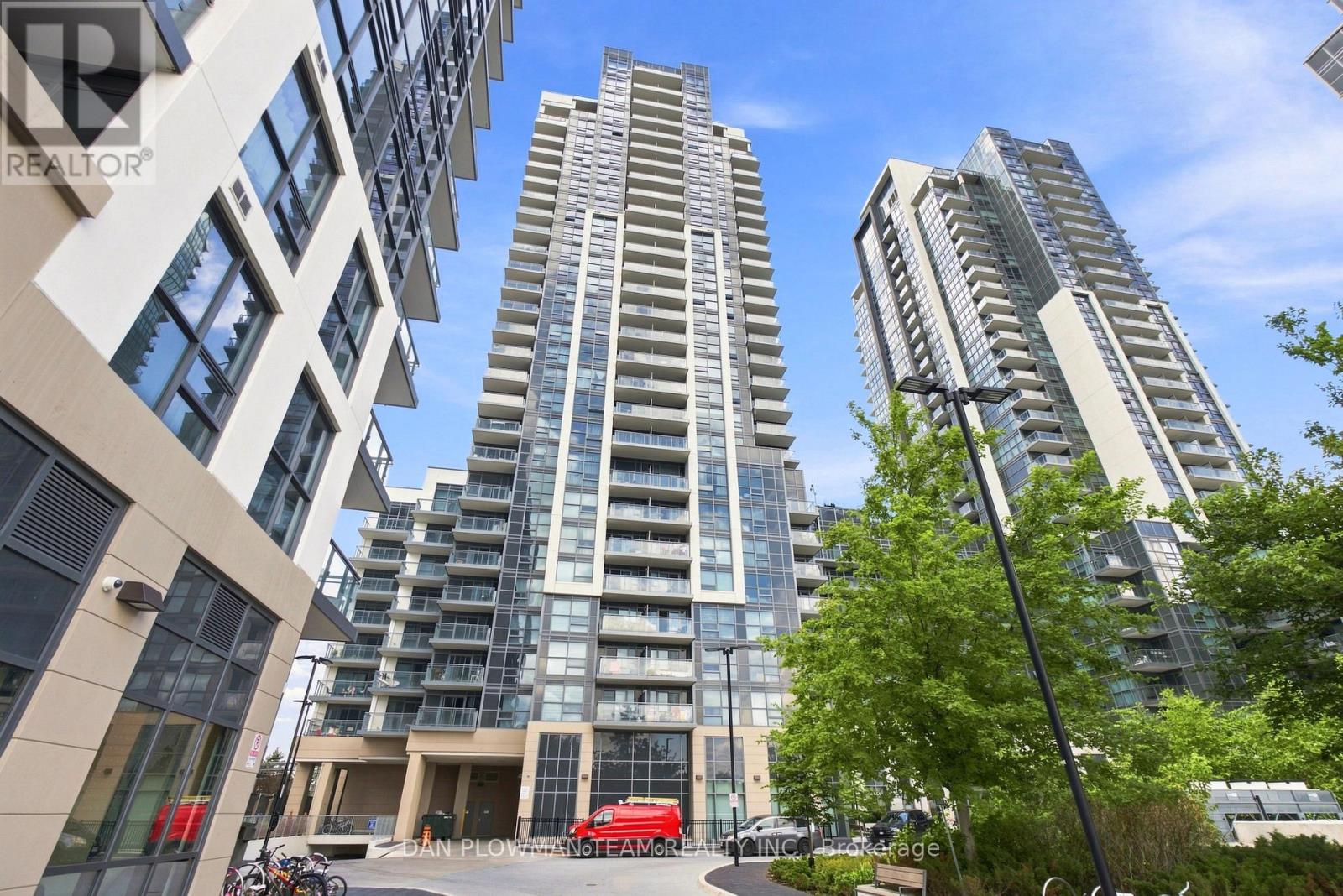 Photo of 20 Meadowglen Place