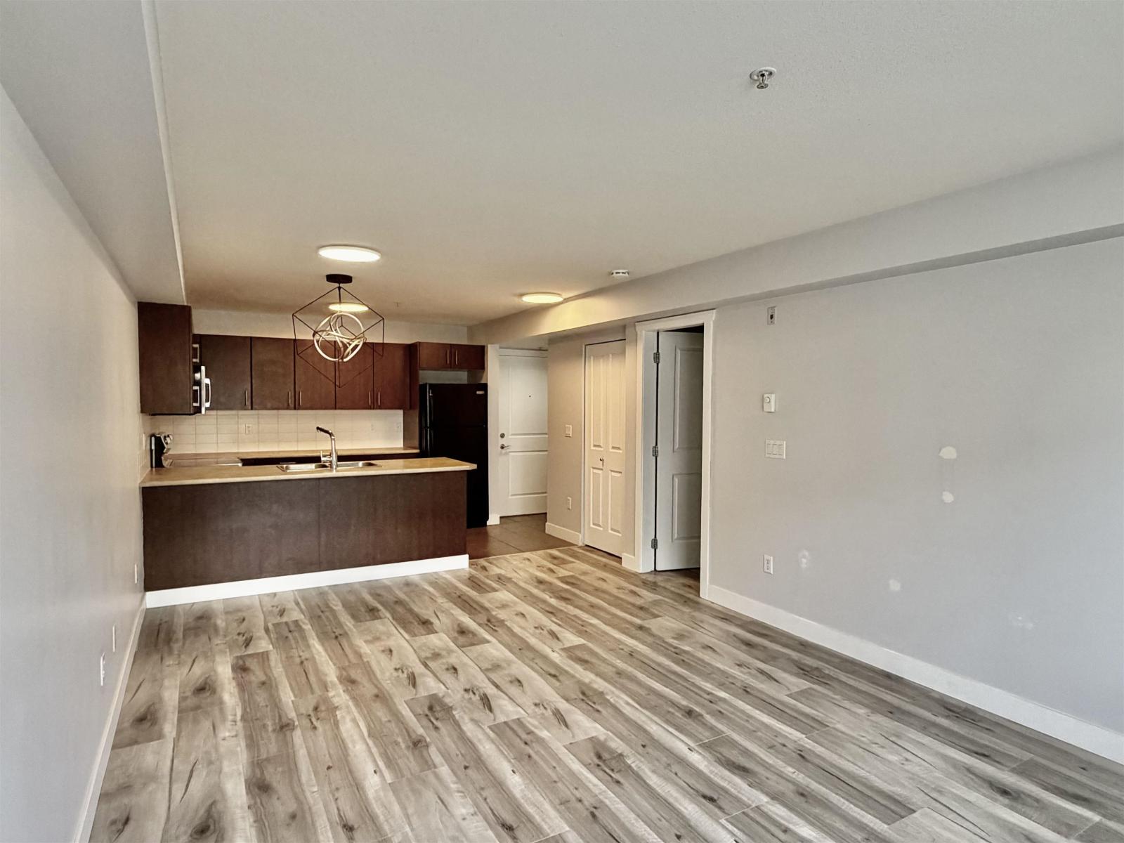 214 45555 YALE ROAD, Chilliwack Proper South, Chilliwack