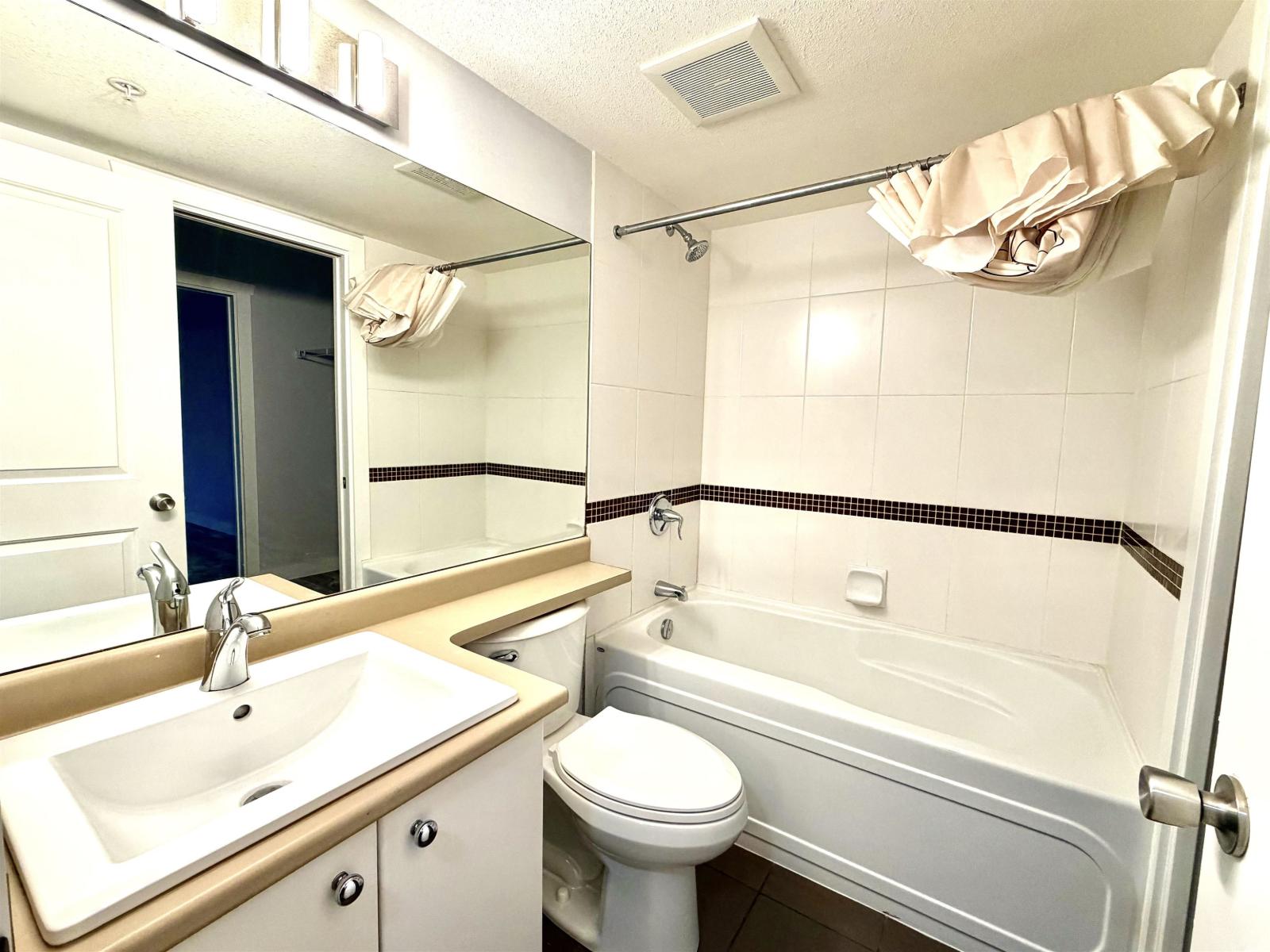214 45555 YALE ROAD, Chilliwack Proper South, Chilliwack