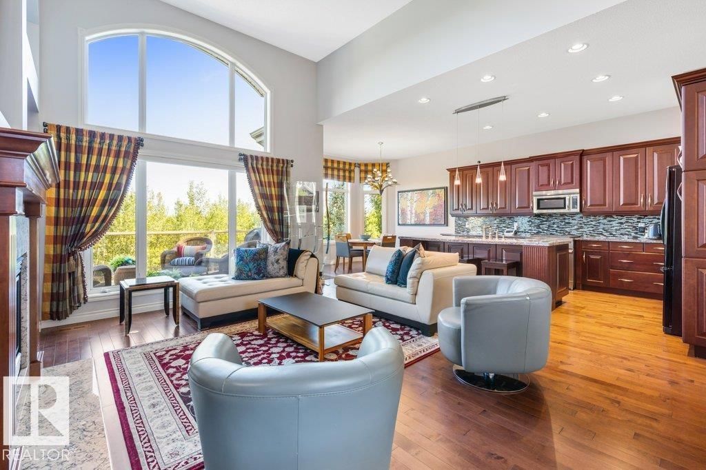 12 OAKHILL PL - 12