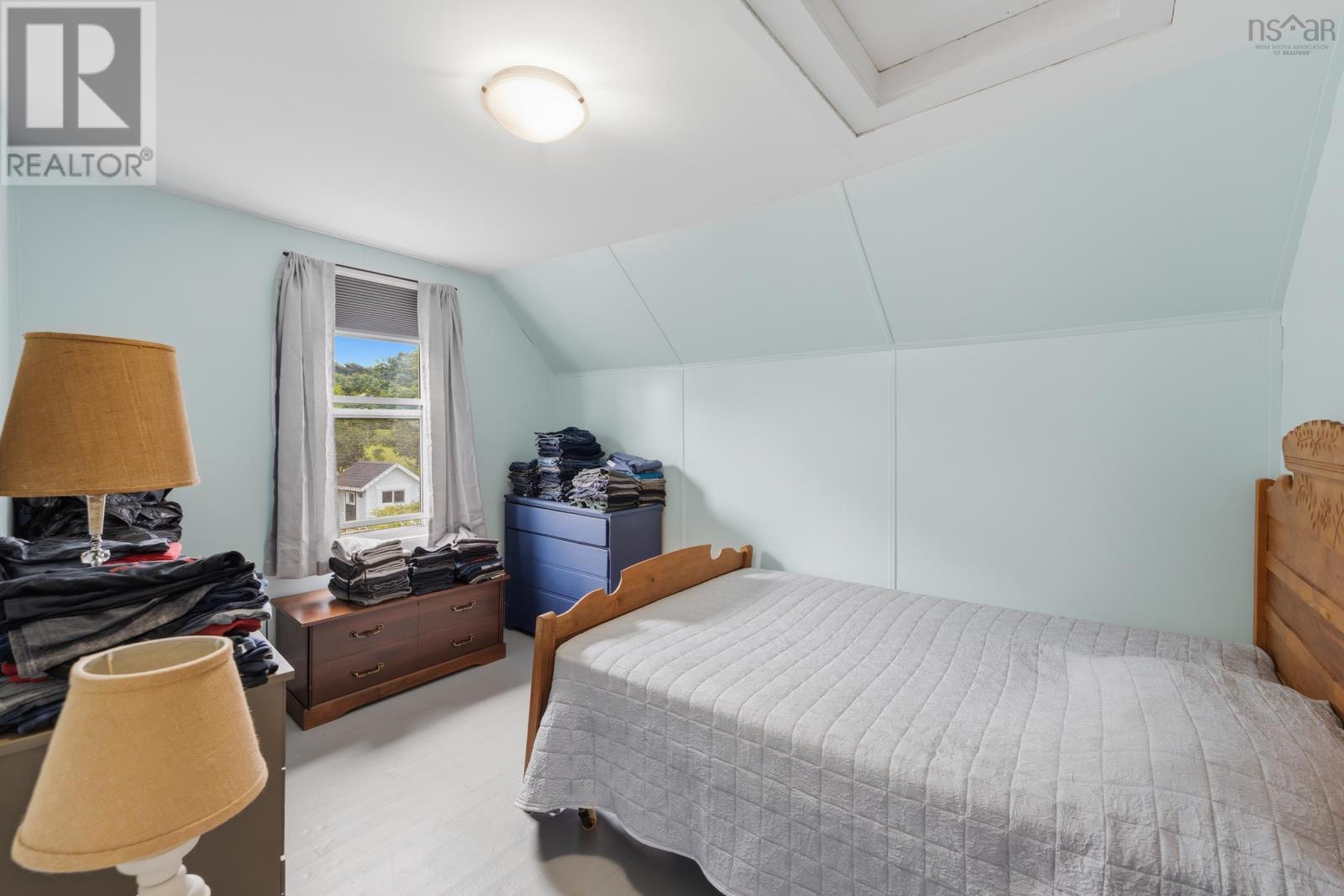 Property 43 of 46 of 21 Charles Street