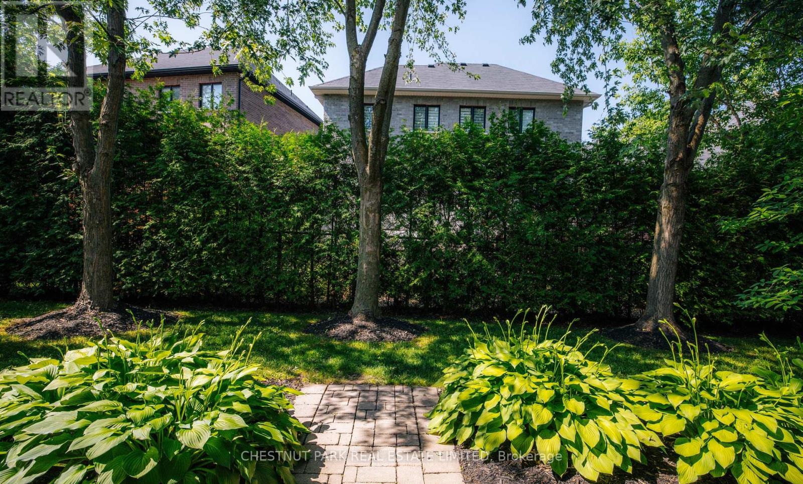 8 CYRIL RICHARDSON COURT - Image 14