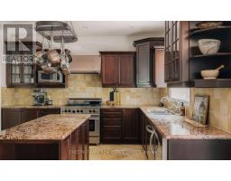 Family room - 8 Cyril Richardson Court, Uxbridge, ON L9P2A8 Photo 7