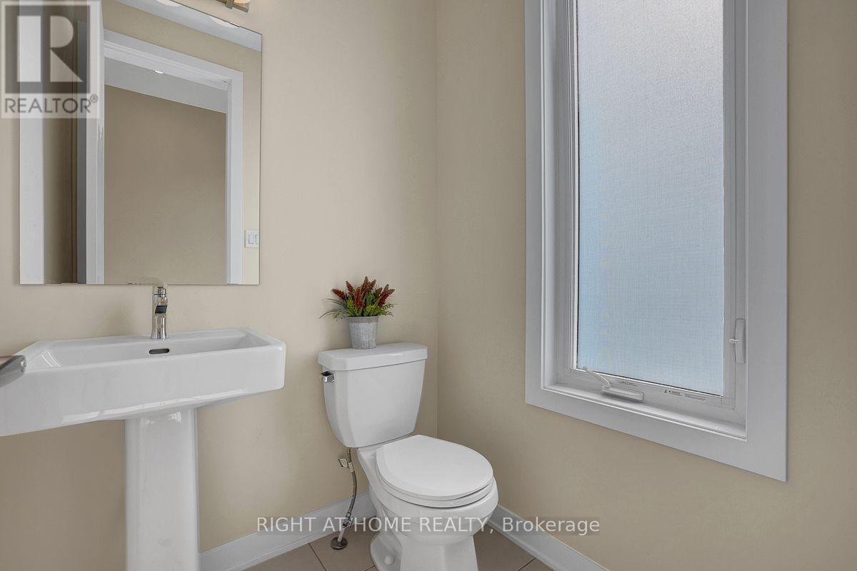 218 CONSERVANCY DRIVE - 18
