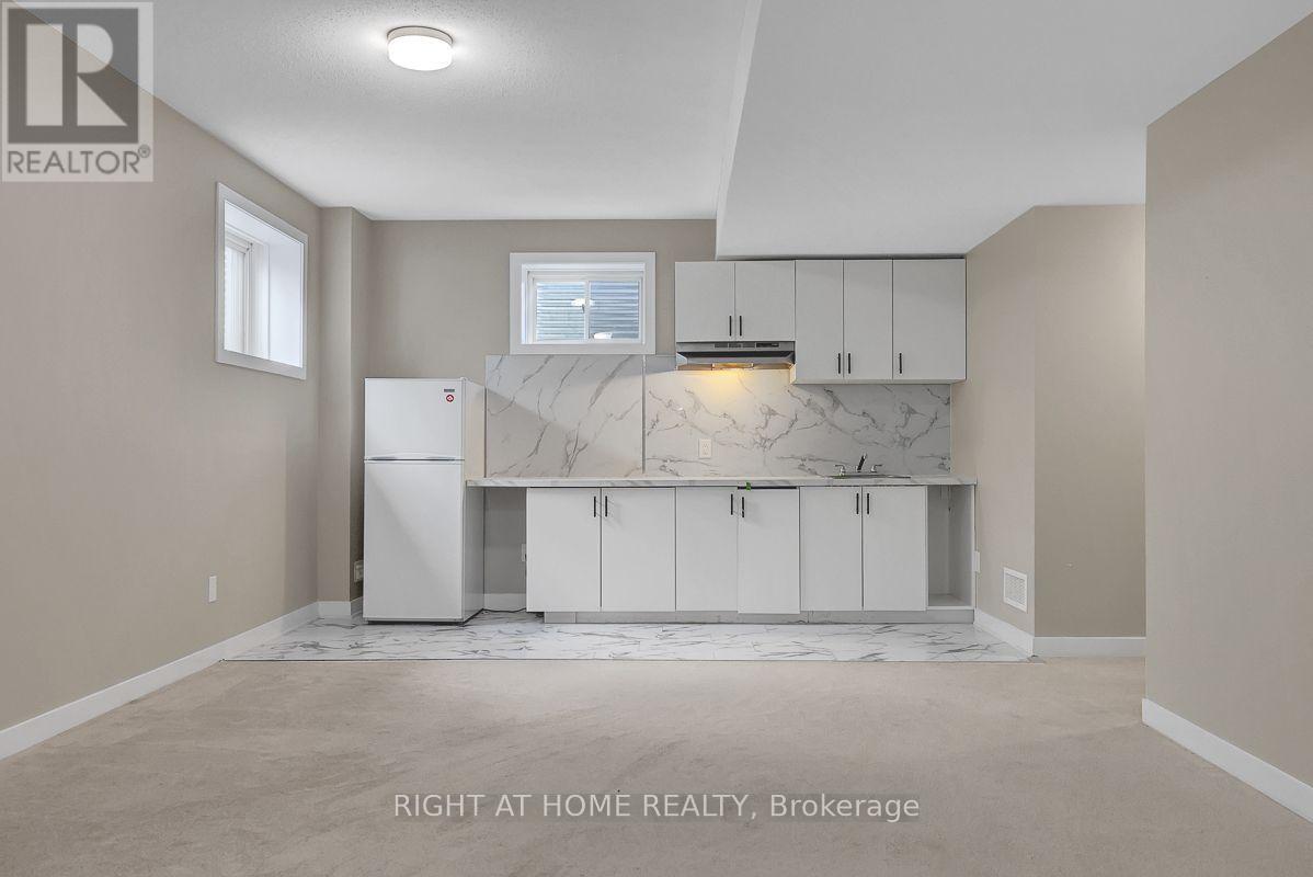 218 CONSERVANCY DRIVE - 40