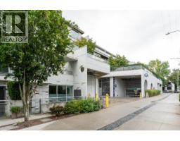 182 E 17th Avenue, Vancouver, BC V5V1A4 Photo 35