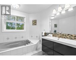60 Spiers Crescent, Ajax, ON L1S6Y6 Photo 18