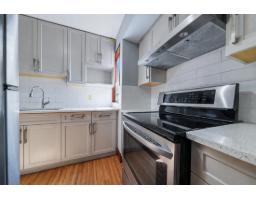 36 13795 102 Avenue, Surrey, BC V3T1N9 Photo 17