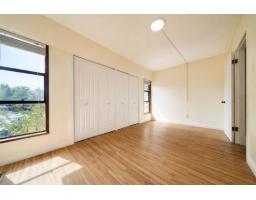 36 13795 102 Avenue, Surrey, BC V3T1N9 Photo 31