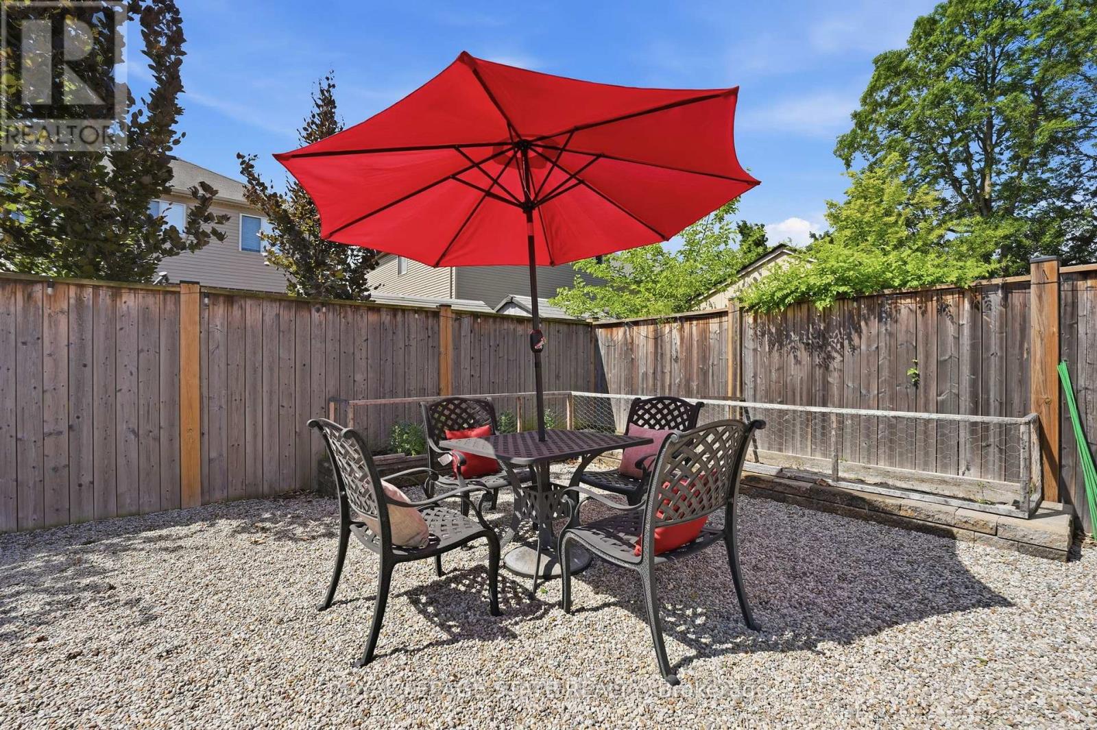 4896 ALEXANDRA AVENUE - Image 39
