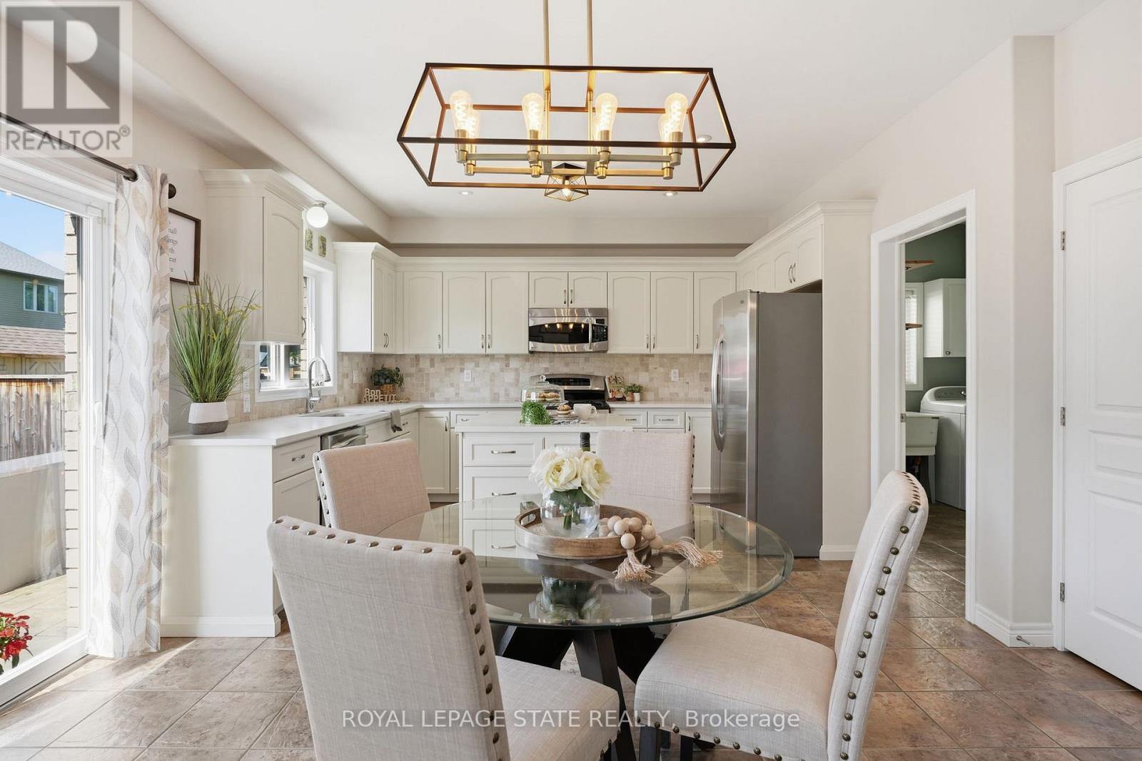 4896 ALEXANDRA AVENUE - Image 5