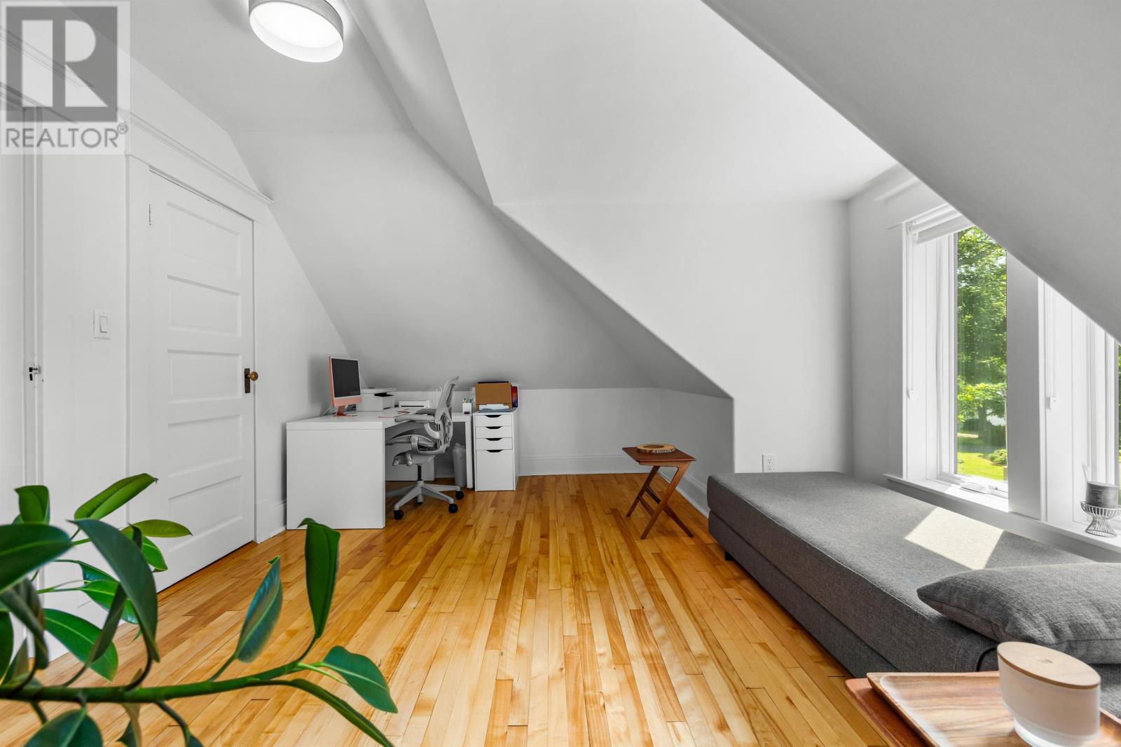 60 North River Road - Image 37