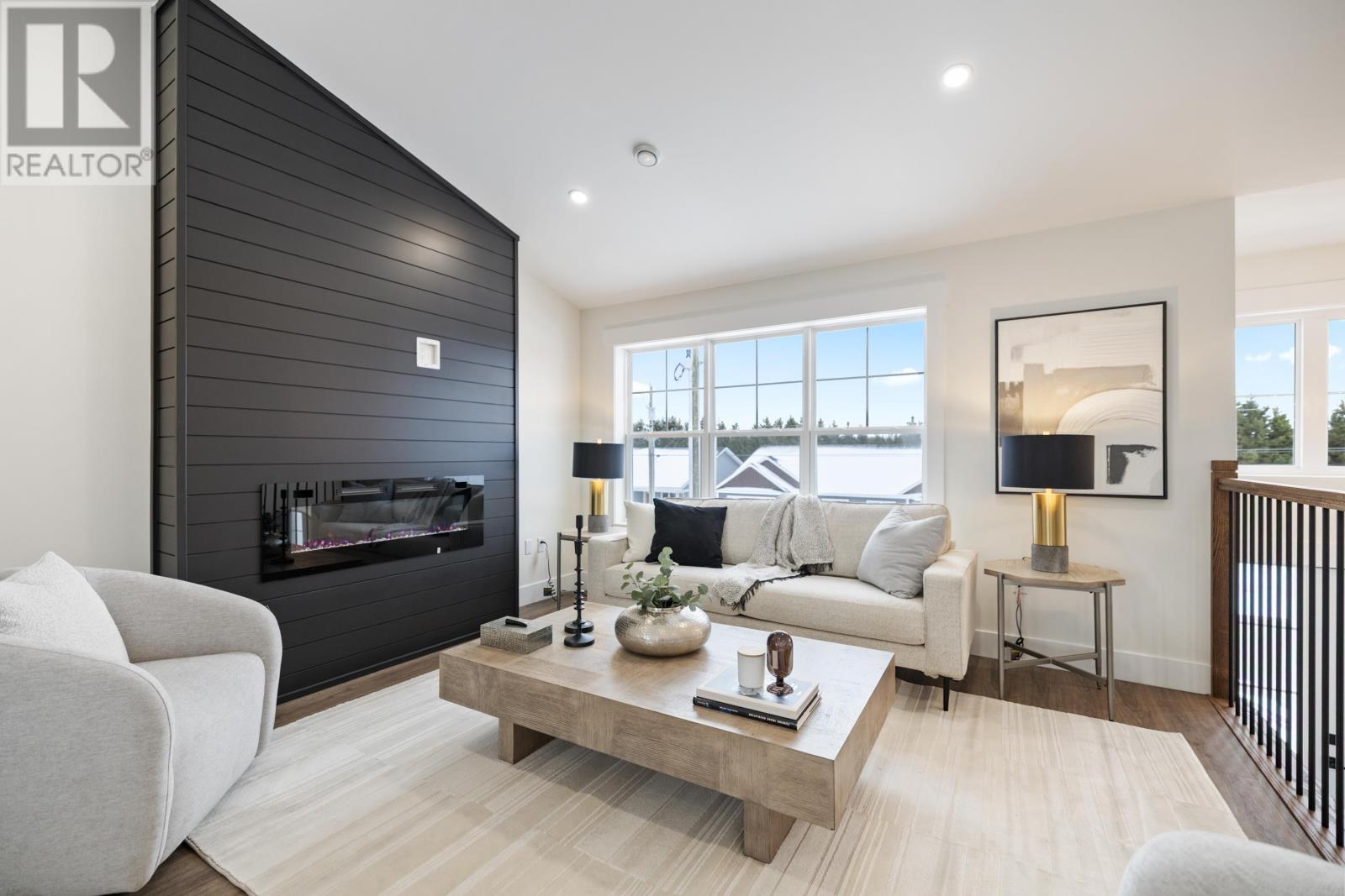 9 Worth Street - Image 4
