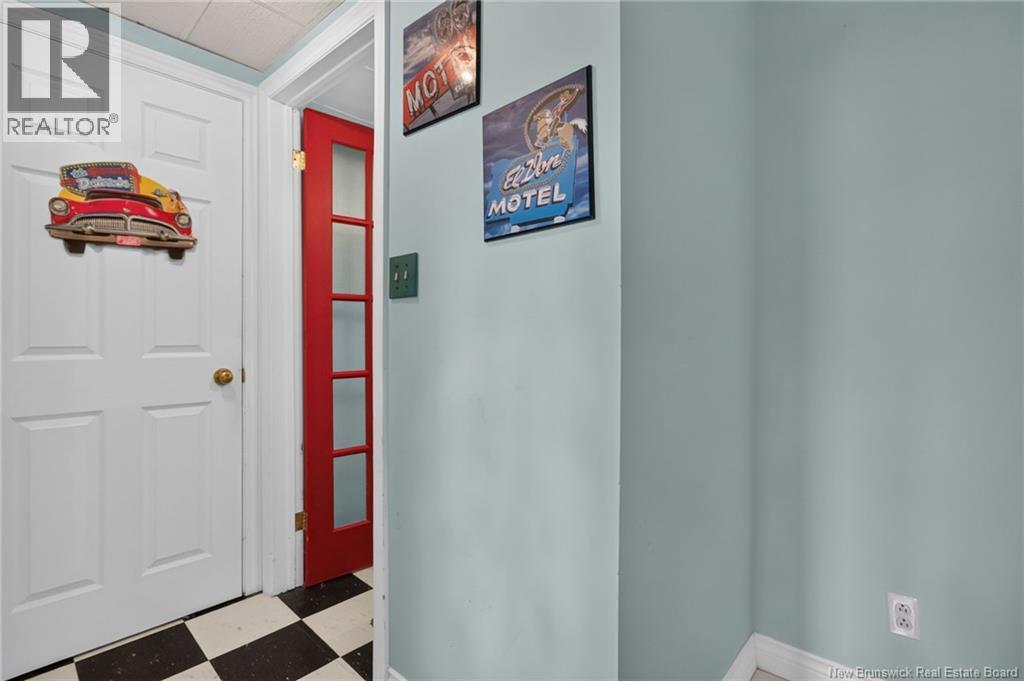 136 Du Couvent Road - Image 24