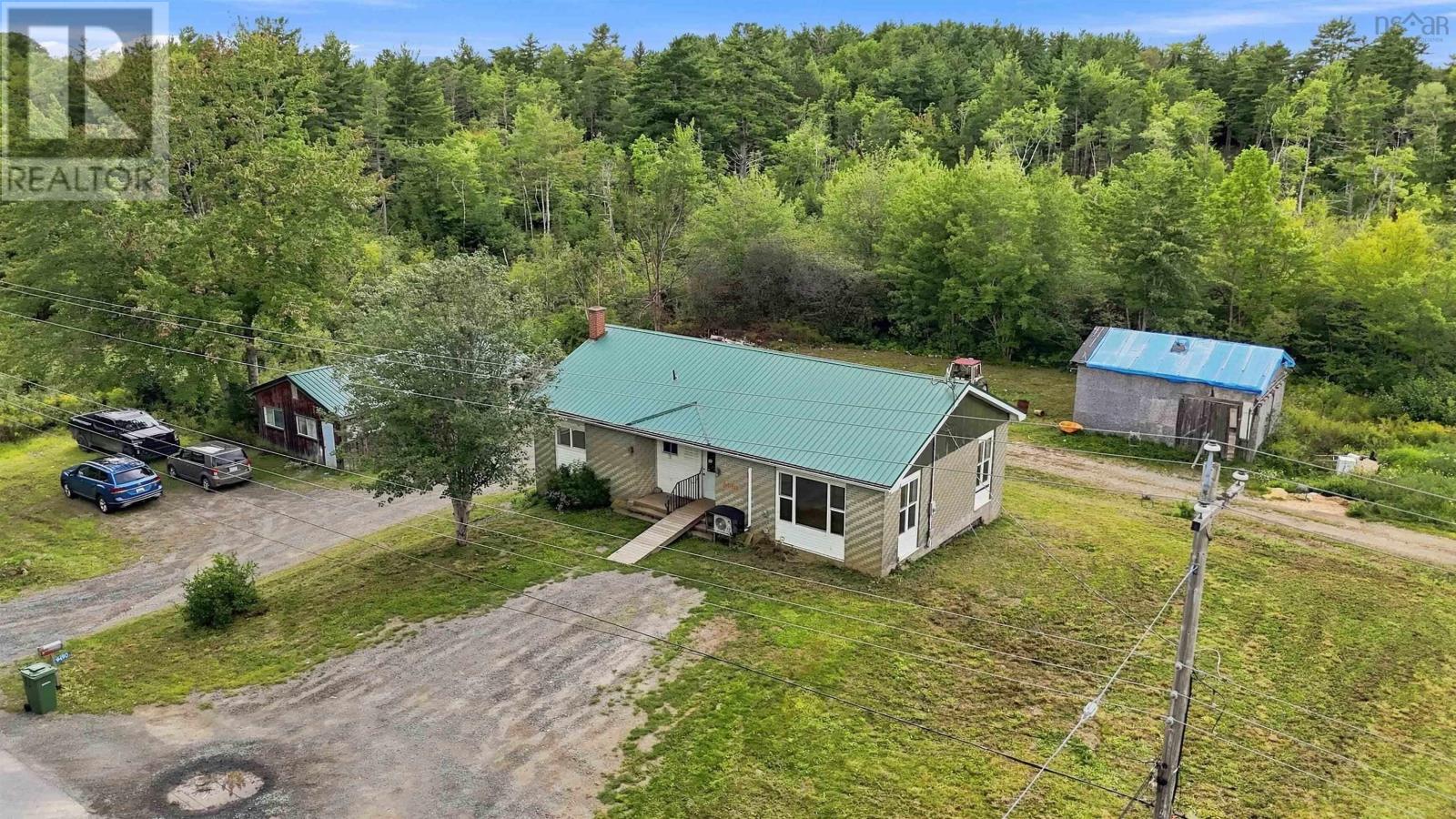 9490 Highway 8 - Image 17