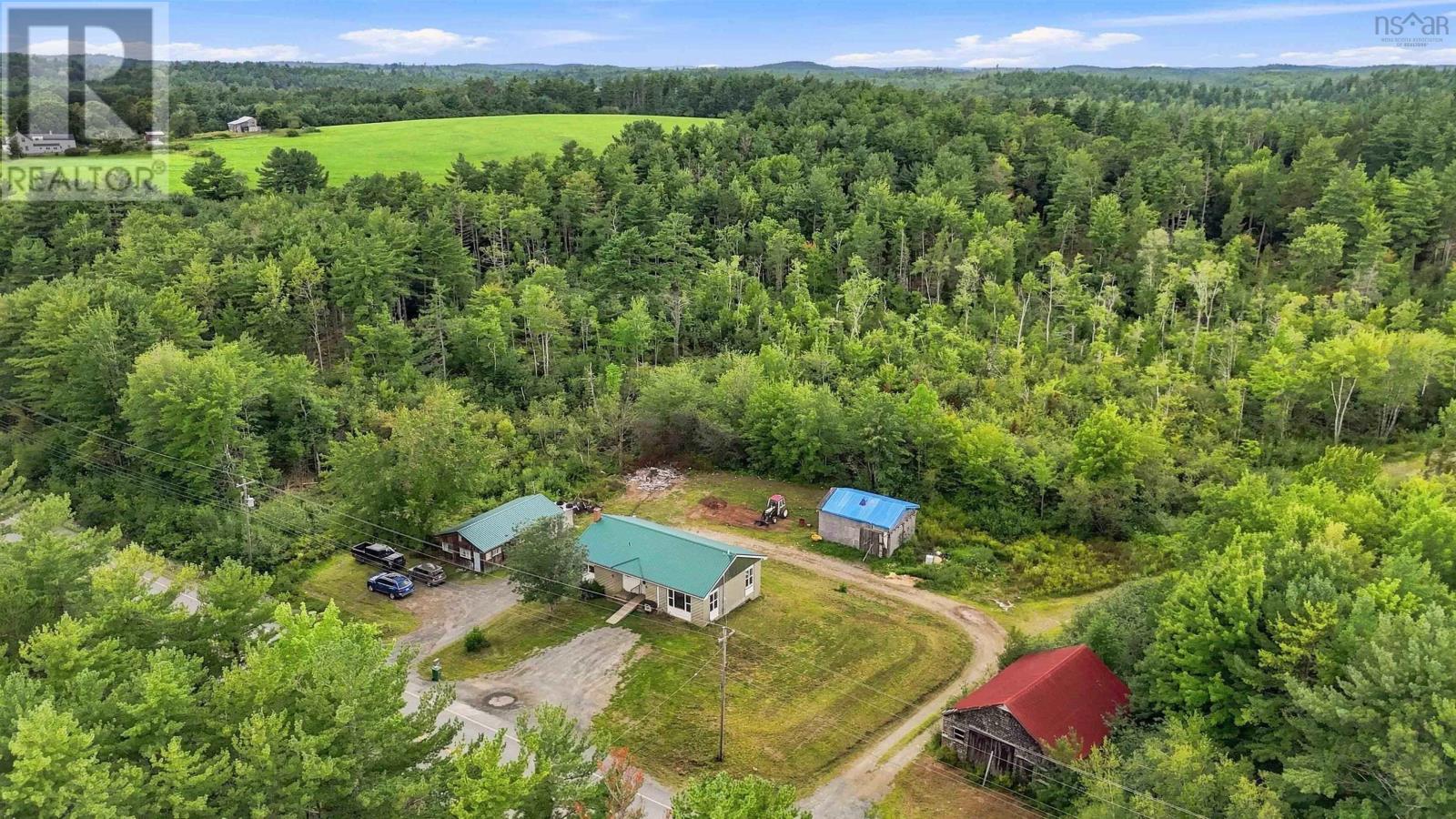 9490 Highway 8 - Image 18