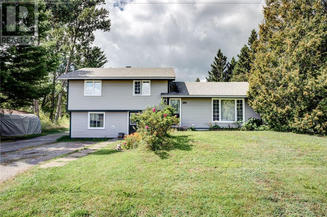 4745 Gabrielle Street - 1