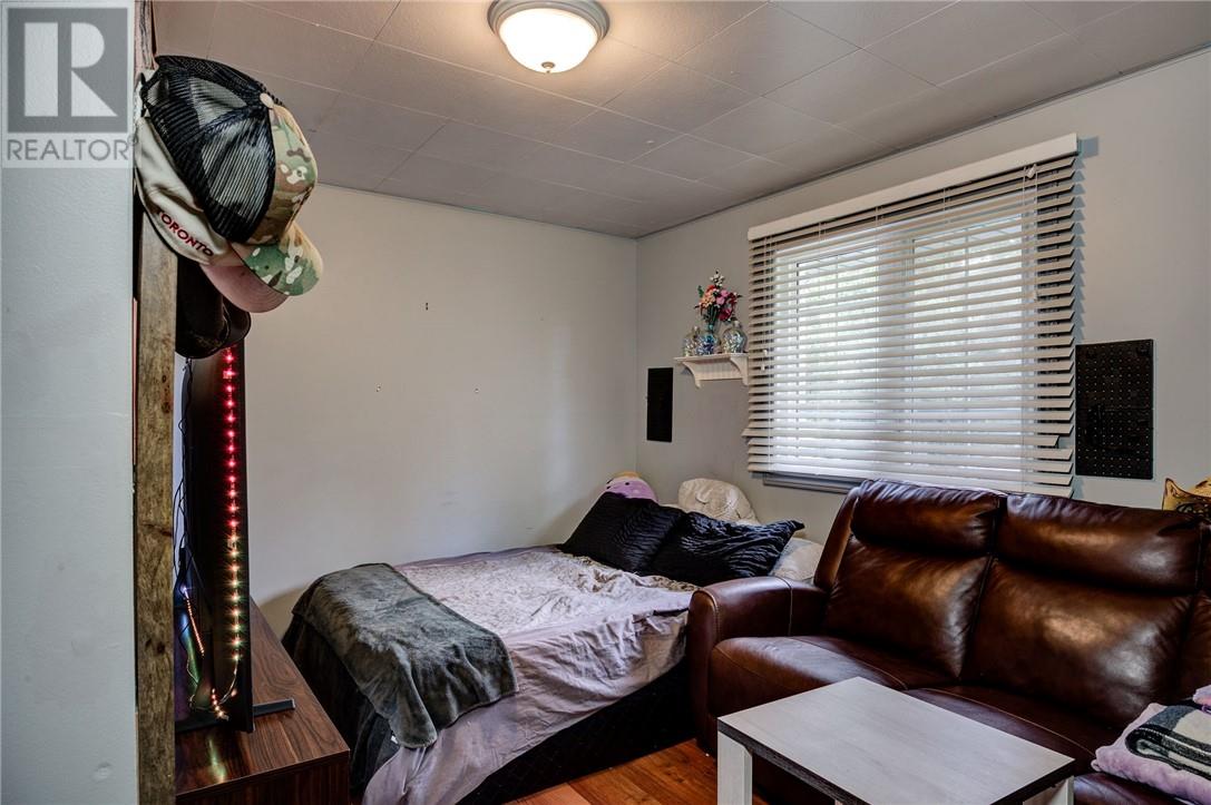 4745 Gabrielle Street - Image 11