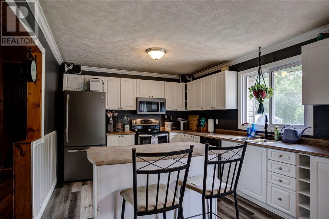 4745 Gabrielle Street - Image 5