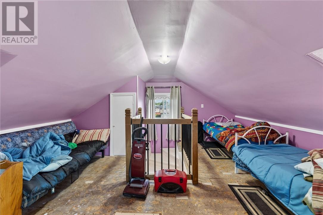 3621 Errington Street - Image 38