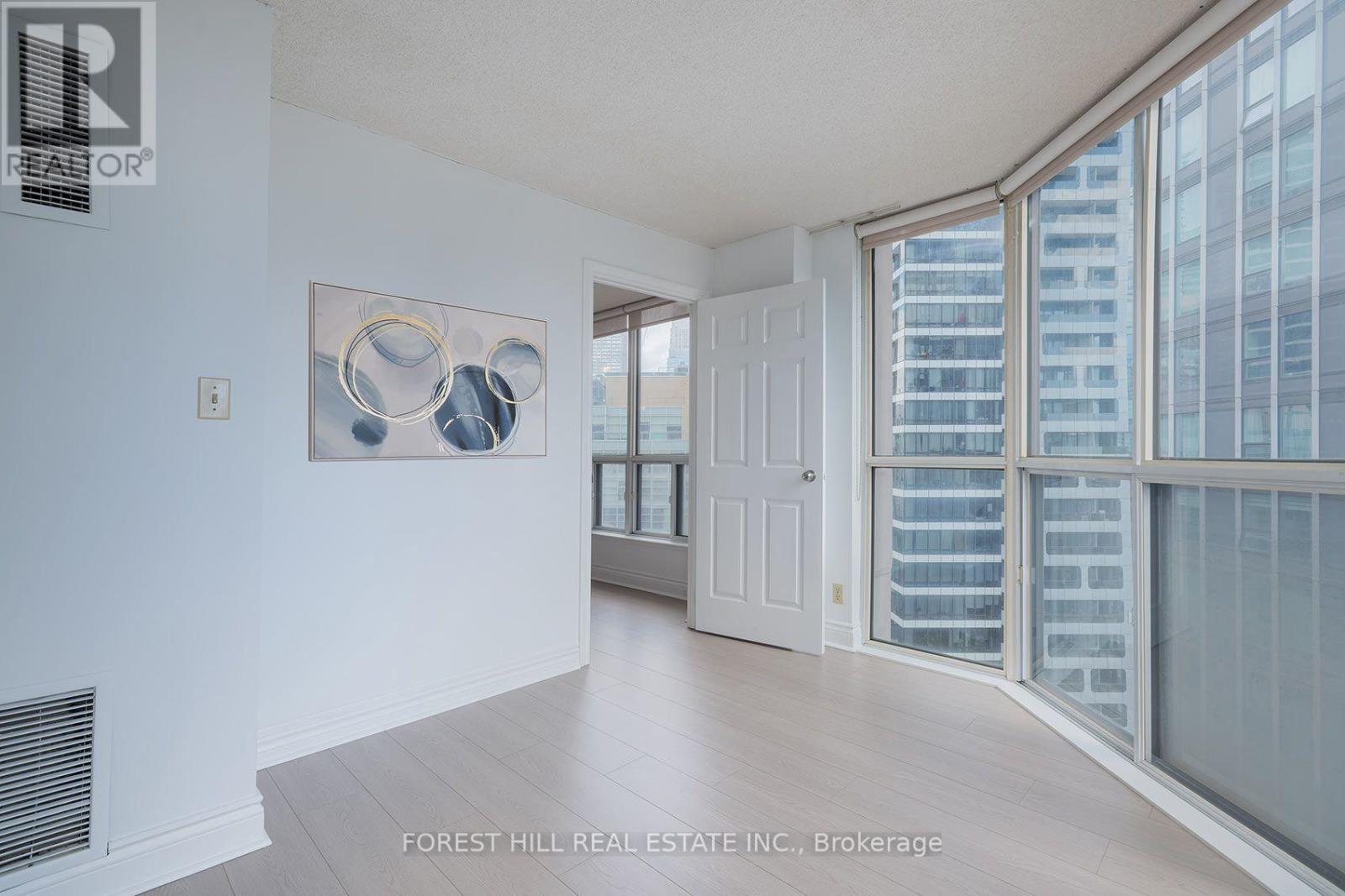 #1811 24 WELLESLEY STREET W - 21