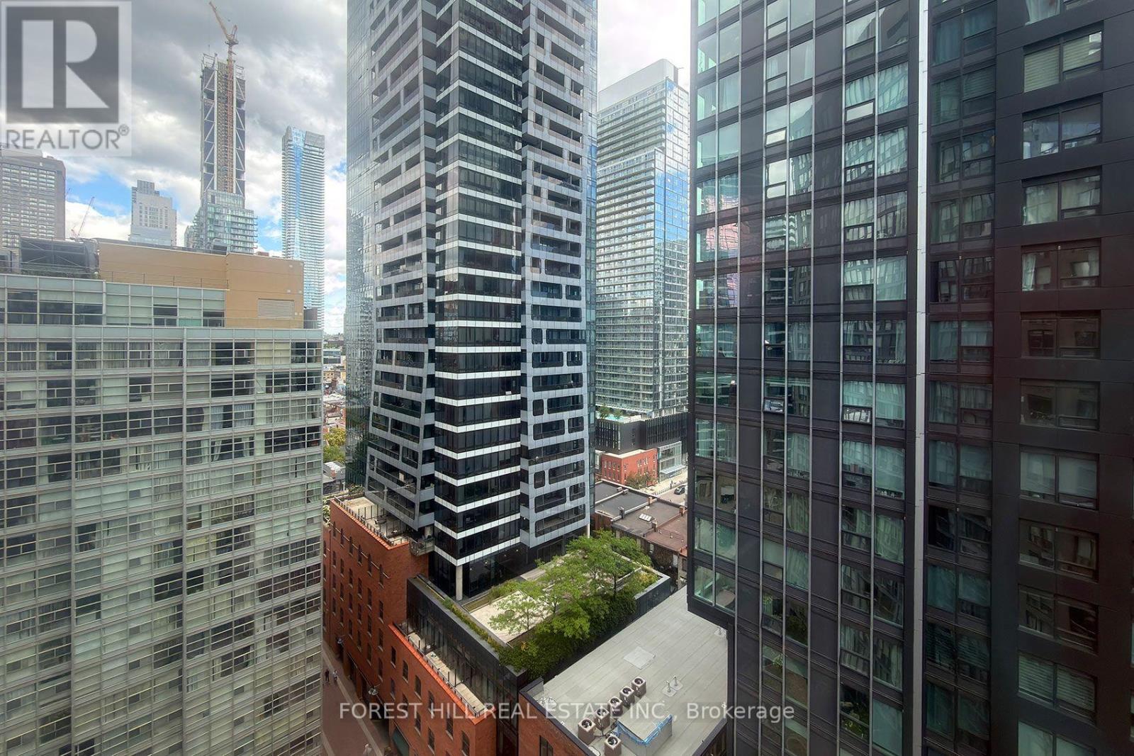 #1811 24 WELLESLEY STREET W - 39