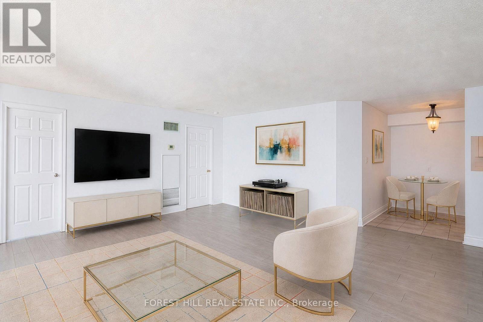 #1811 24 WELLESLEY STREET W - 4