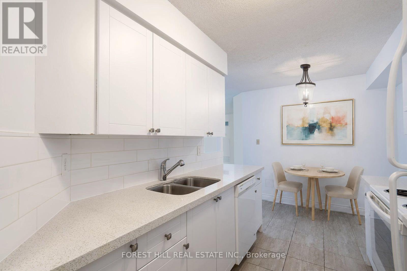 #1811 24 WELLESLEY STREET W - 9