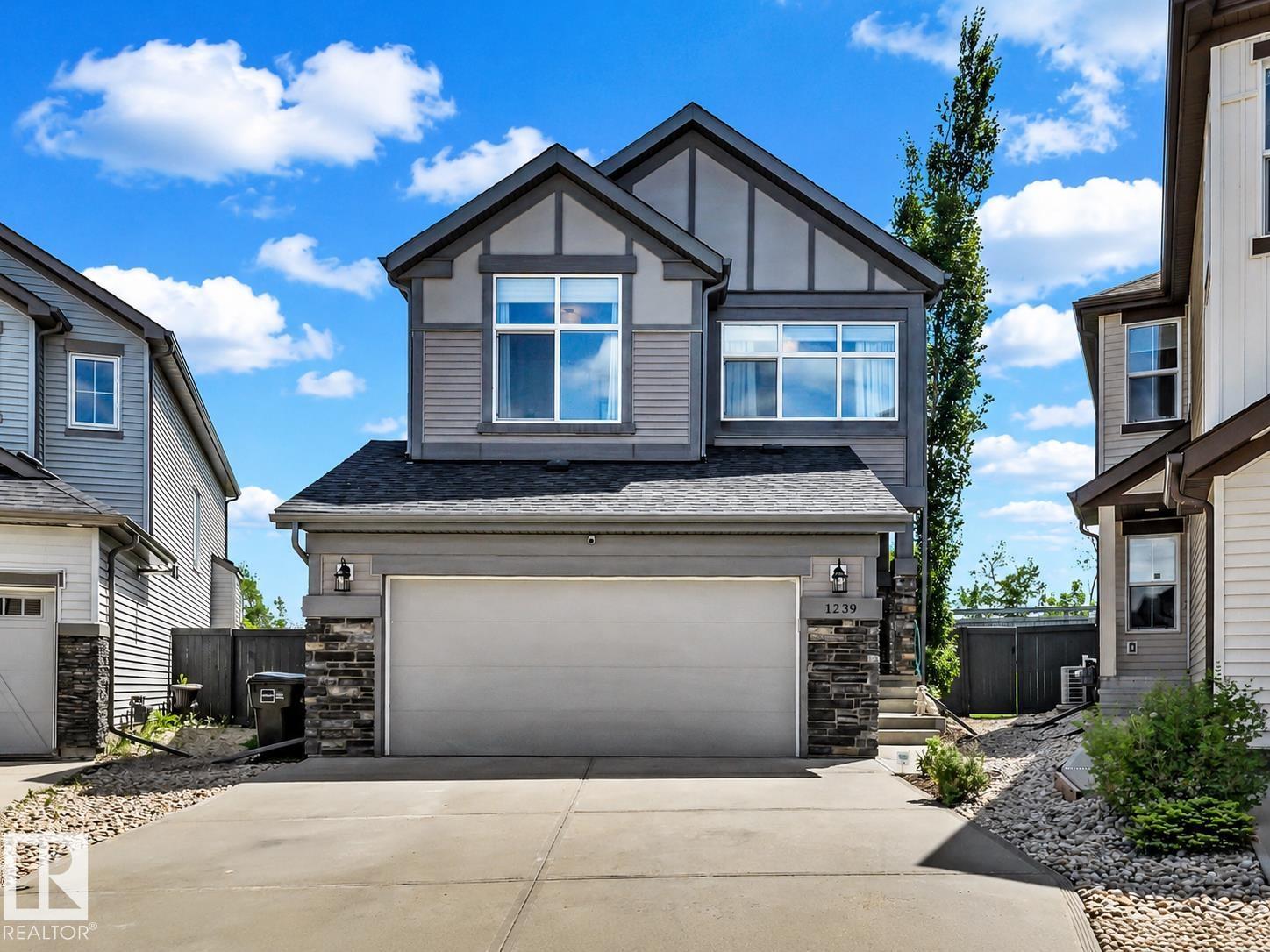 1239 DANIELS CR SW, Edmonton, Alberta, T6W3V6