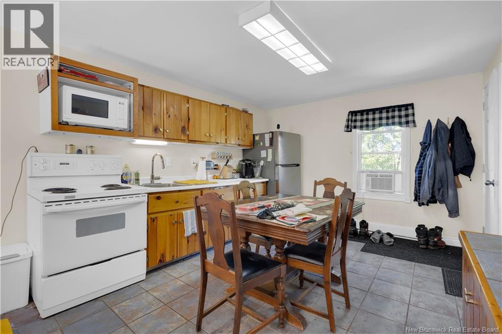 85 South Canaan Road - Image 34