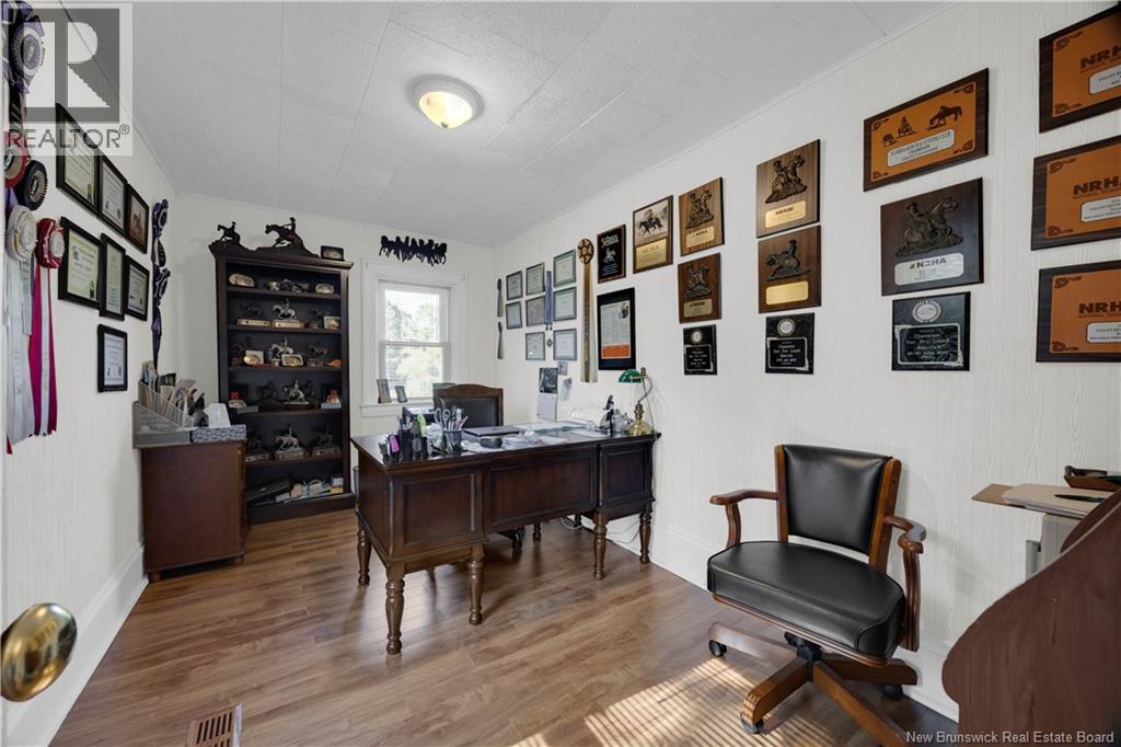 85 South Canaan Road - Image 15