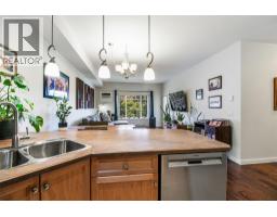 Living room - 2120 Shannon Ridge Drive Unit# 110, West Kelowna, BC V4T2Z3 Photo 7