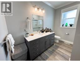 6560 25th Street, Grand Forks, BC V0H1H0 Photo 24