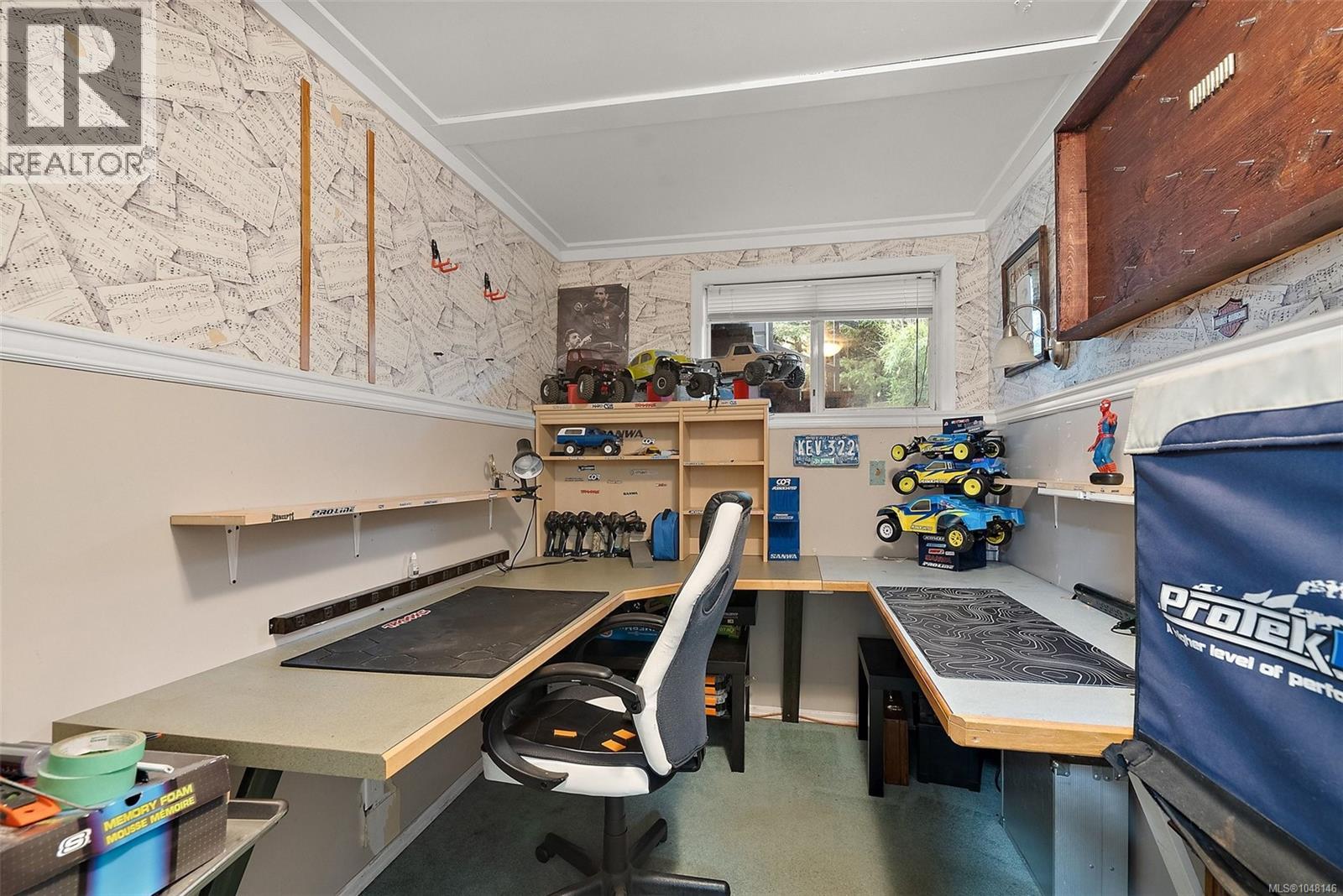 9146 West Saanich Rd - 29