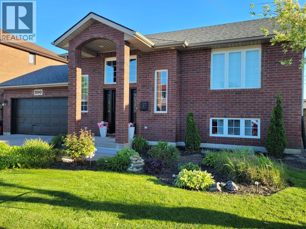 200 RIVERVIEW AVENUE - 2