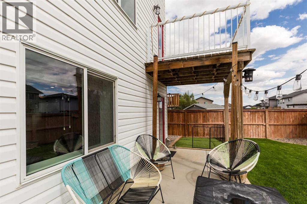 599 Moonlight Lane W - 32