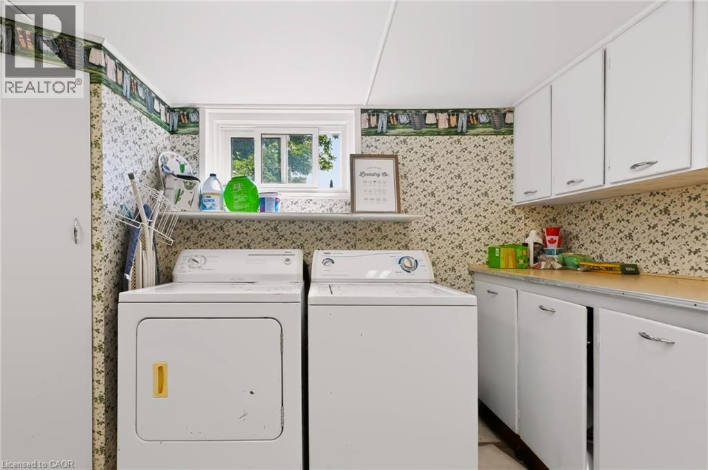 1046 SHEPHERDS Drive - 25