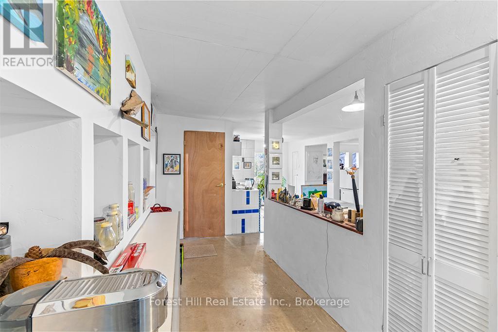 15 HILL STREET - Image 25