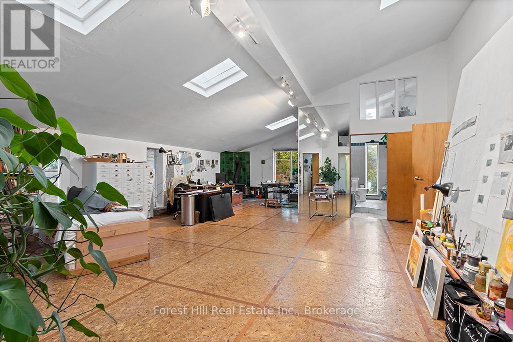 15 HILL STREET - Image 3