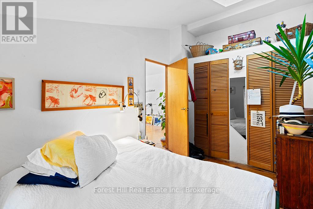 15 HILL STREET - Image 9